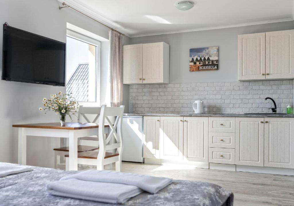 Bornholm Apartments Сванеке Экстерьер фото