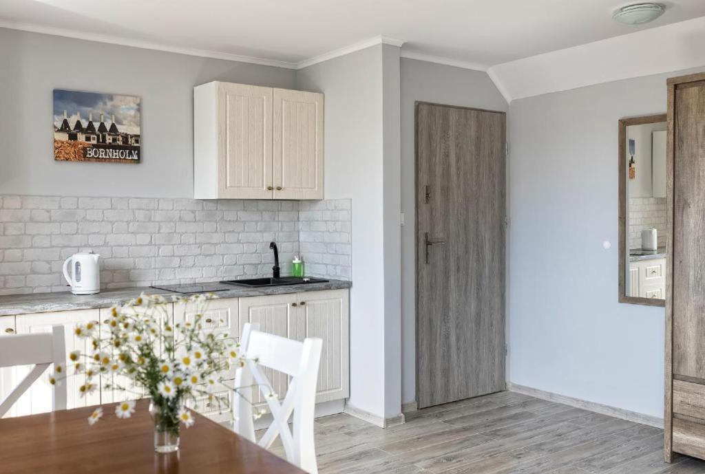 Bornholm Apartments Сванеке Экстерьер фото